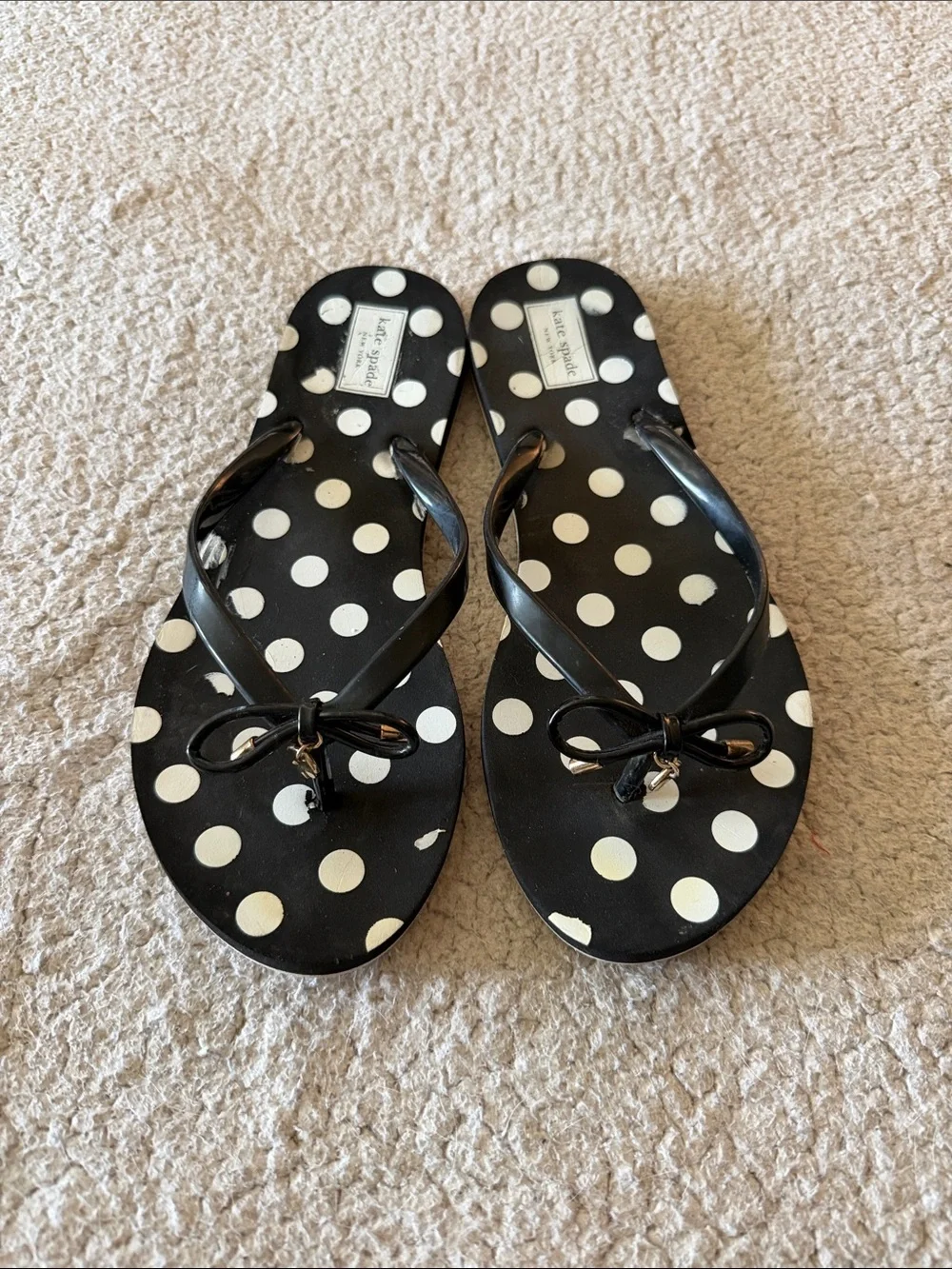 kate spade Black and White Polka Dot Bow Flip Flops Size 11